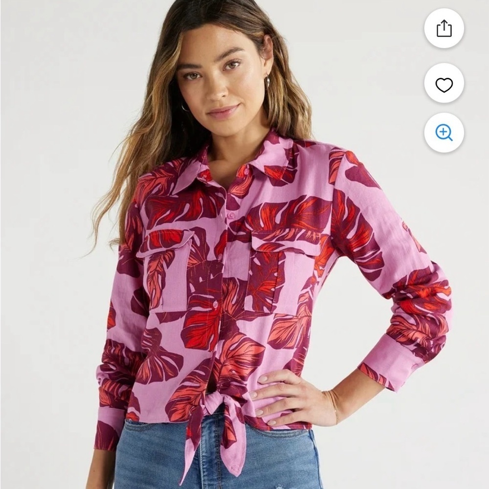 Sofia by Sofia Vergara Red Long Sleeve Button Down Shirt ptp 20 length 22